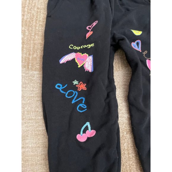 KIDS WORLDWIDE SSENSE Exclusive Kids Black All Over Love Print Sweatpants SZ 4 - Picture 4 of 7